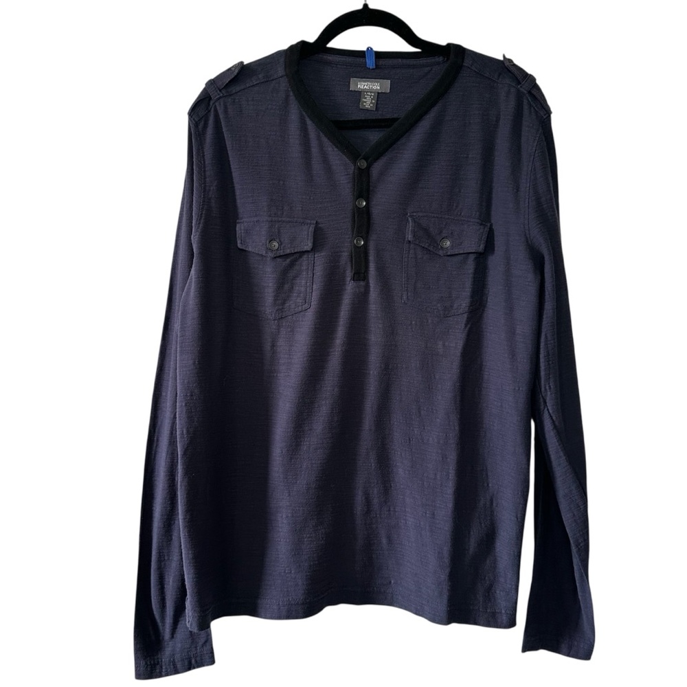 Kenneth Cole Reaction Men’s Navy Long Sleeve Henley Front Pocket Shirt- Large